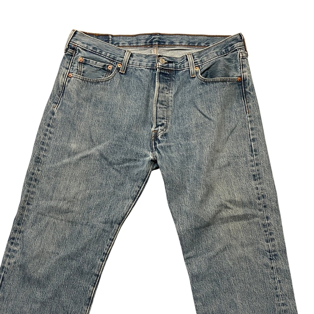 Levis 501 Original Fit Mens Medium Wash Blue Straight Leg Button Fly Jeans 36x32 - Picture 3 of 10